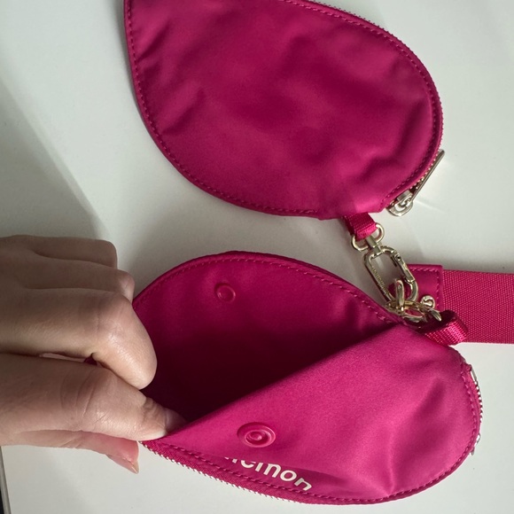 lululemon athletica dual Heart Wristlet - Picture 3 of 7